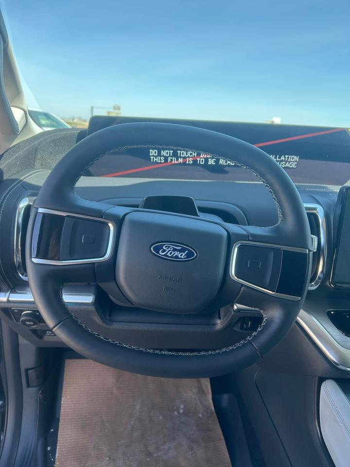 2026 Ford Expedition PLATINUM MAX 4x4 600A Photo5