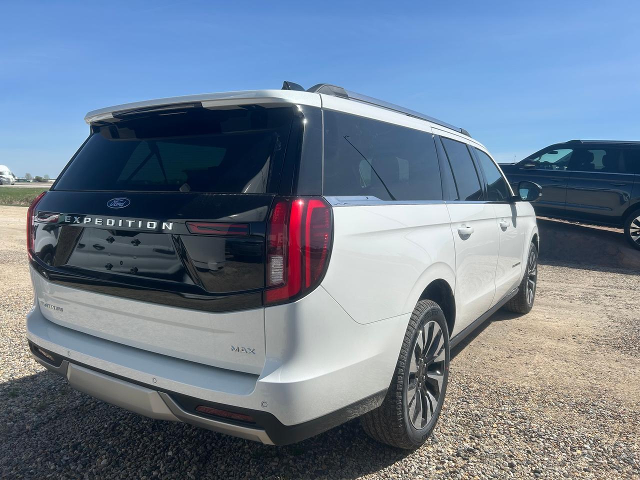 2026 Ford Expedition Platinum Max 4X4 Photo