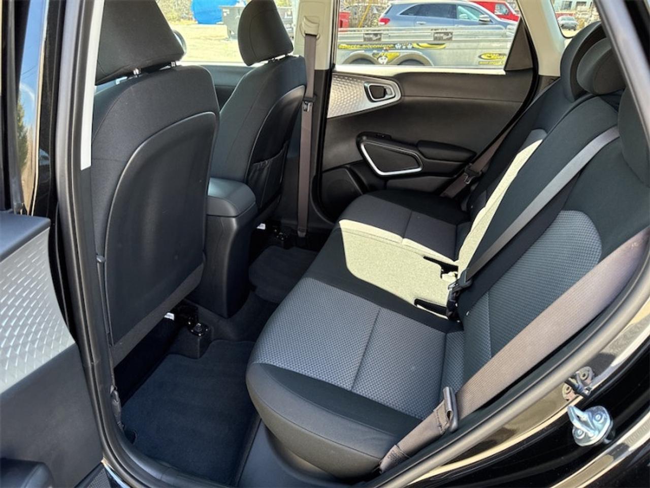 2025 Kia Soul LX   - $191 B/W - Like New Photo