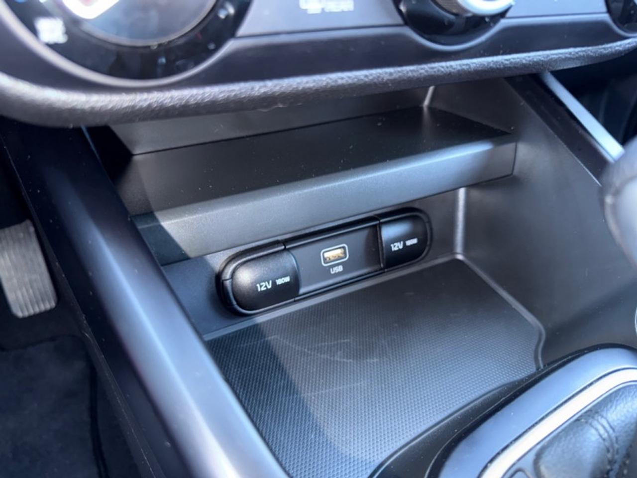 2025 Kia Soul LX   - $191 B/W - Like New Photo