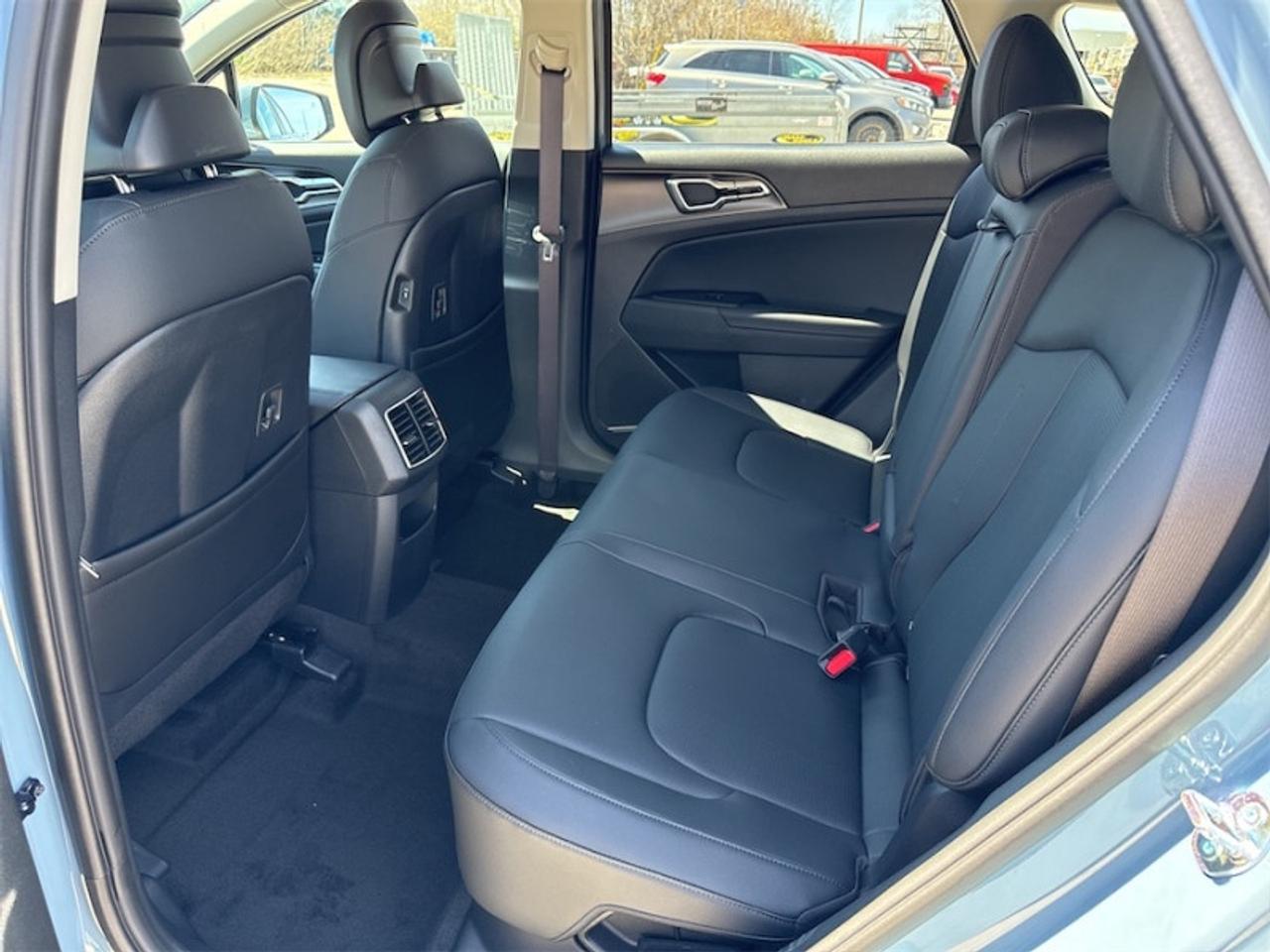2026 Kia Sportage Hybrid EX AWD  Navigation GPS - $305 B/W Photo
