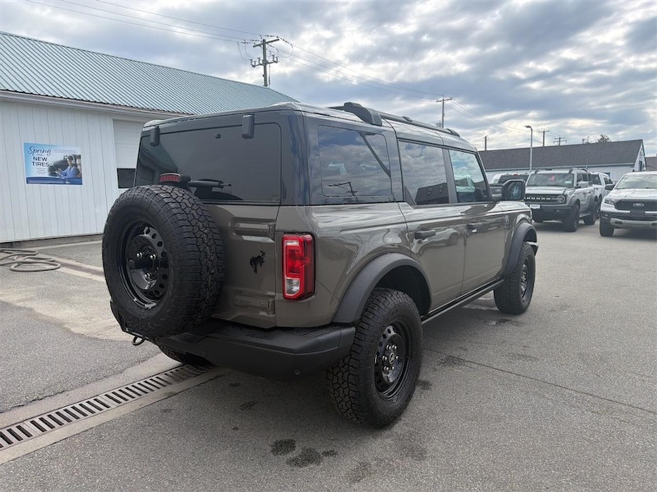 2026 Ford Bronco Big Bend Photo4