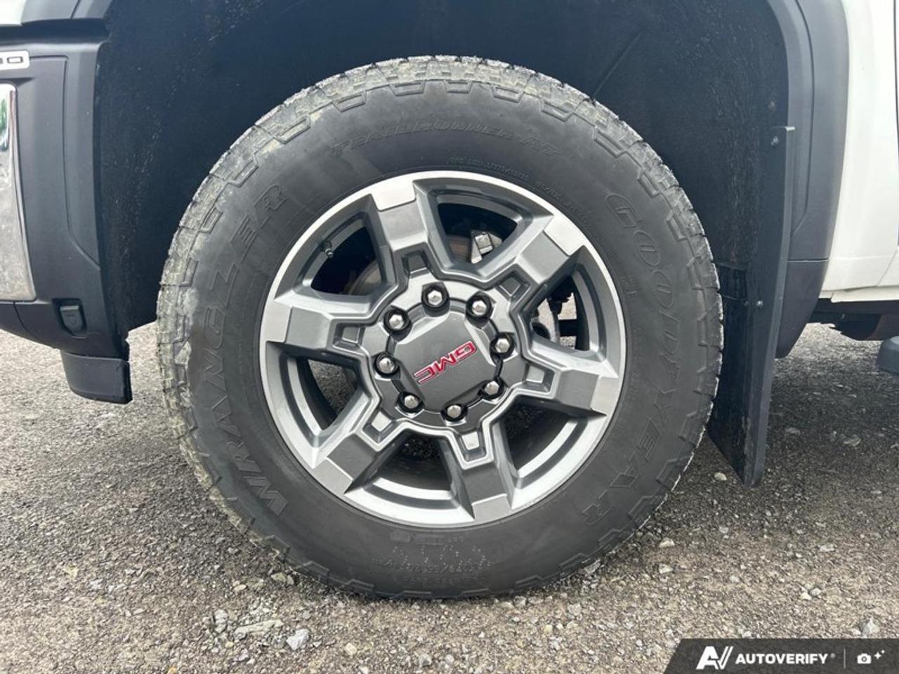 2025 GMC Sierra 2500 HD SLE  - Aluminum Wheels Photo