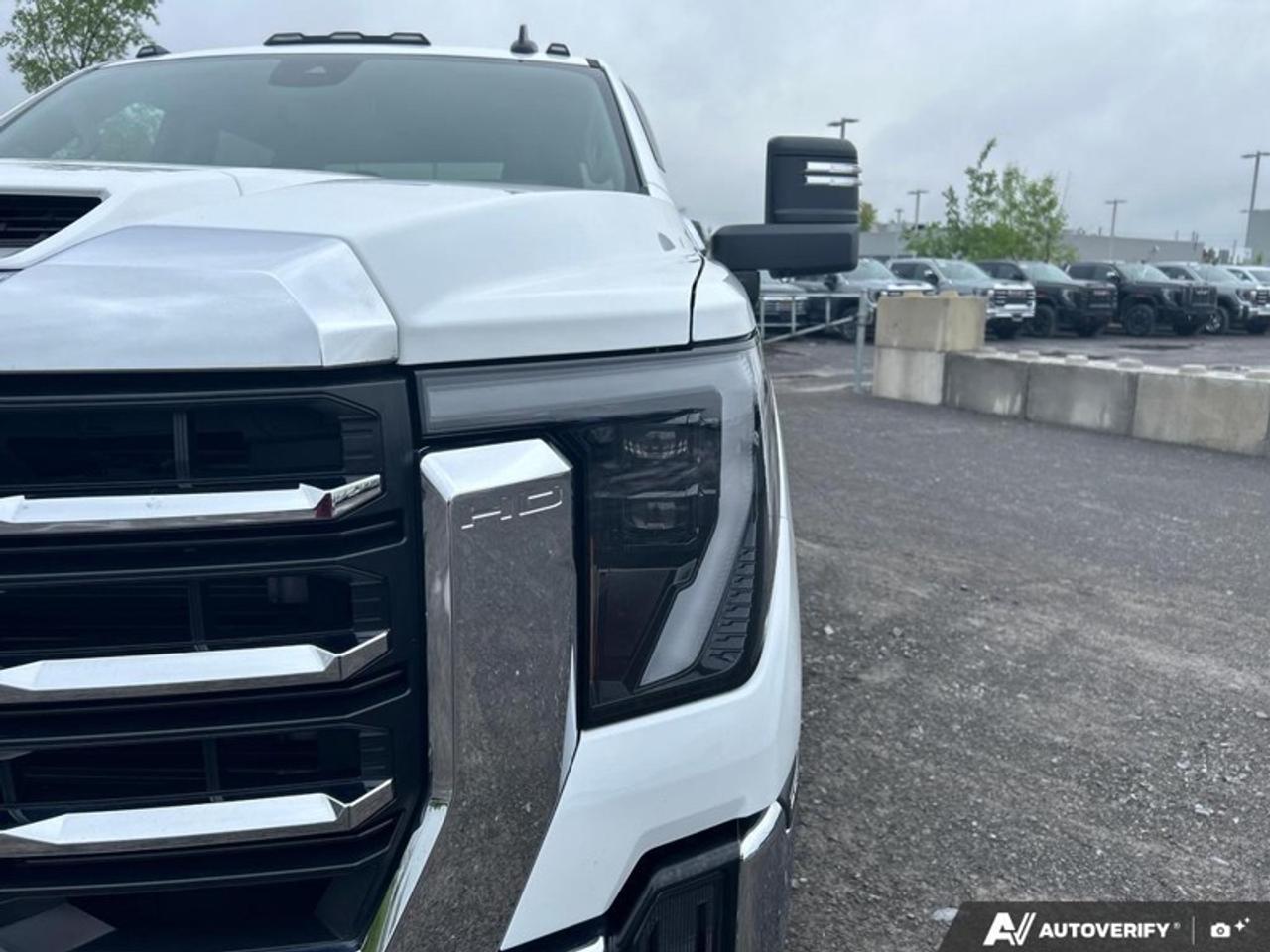 2025 GMC Sierra 2500 HD SLE  - Aluminum Wheels Photo