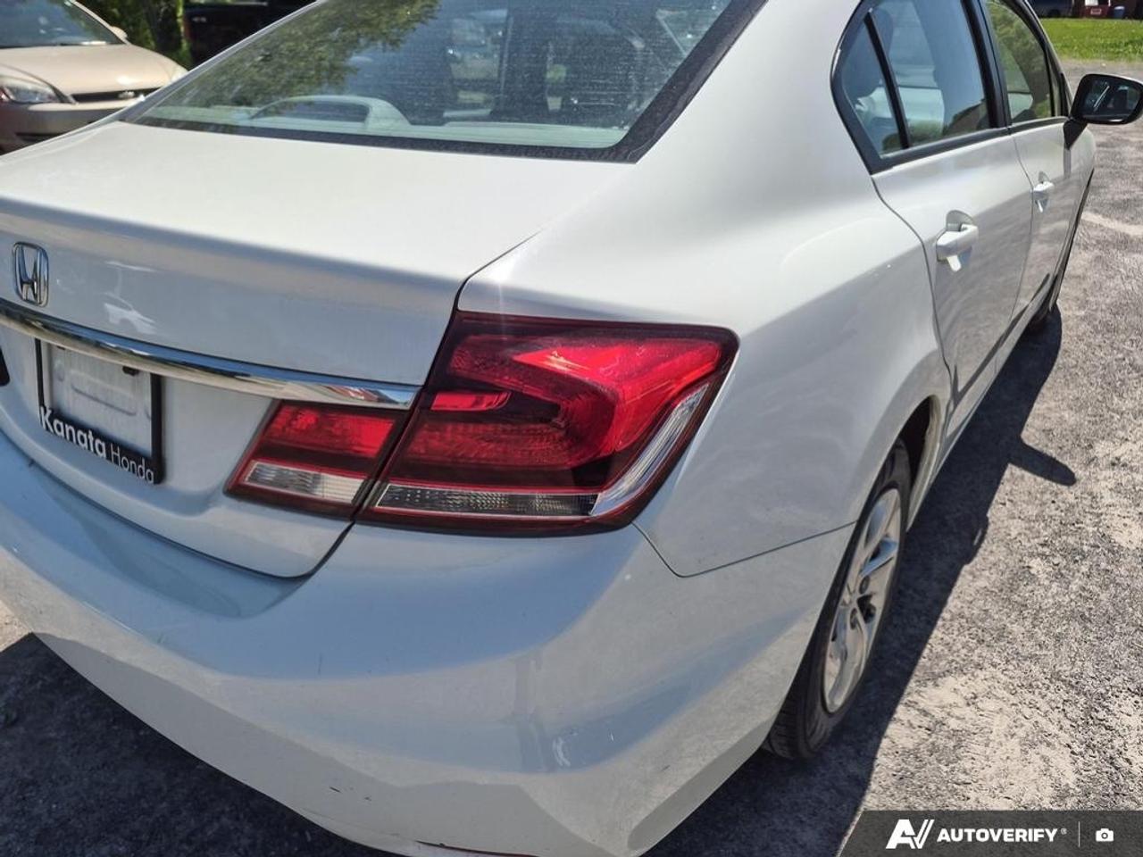2015 Honda Civic Sedan LX  - Bluetooth -  Cruise Control Photo
