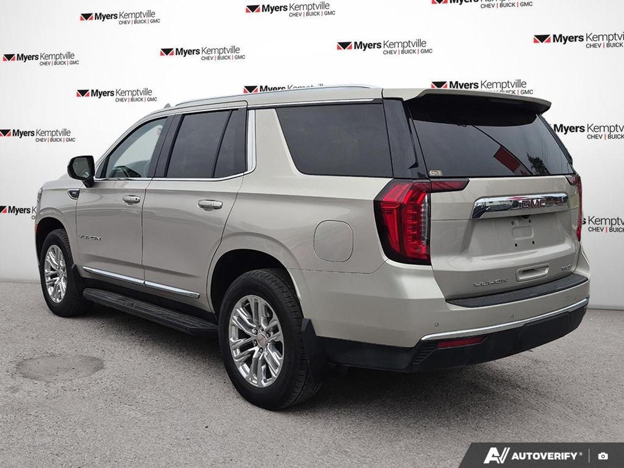 2023 GMC Yukon SLT  - Leather Seats -  Cooled Seats Photo