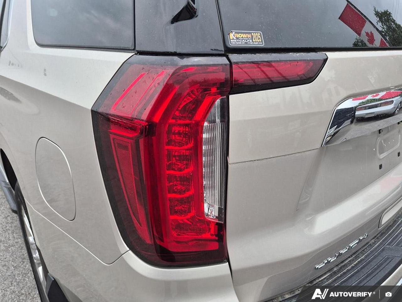 2023 GMC Yukon SLT  - Leather Seats -  Cooled Seats Photo
