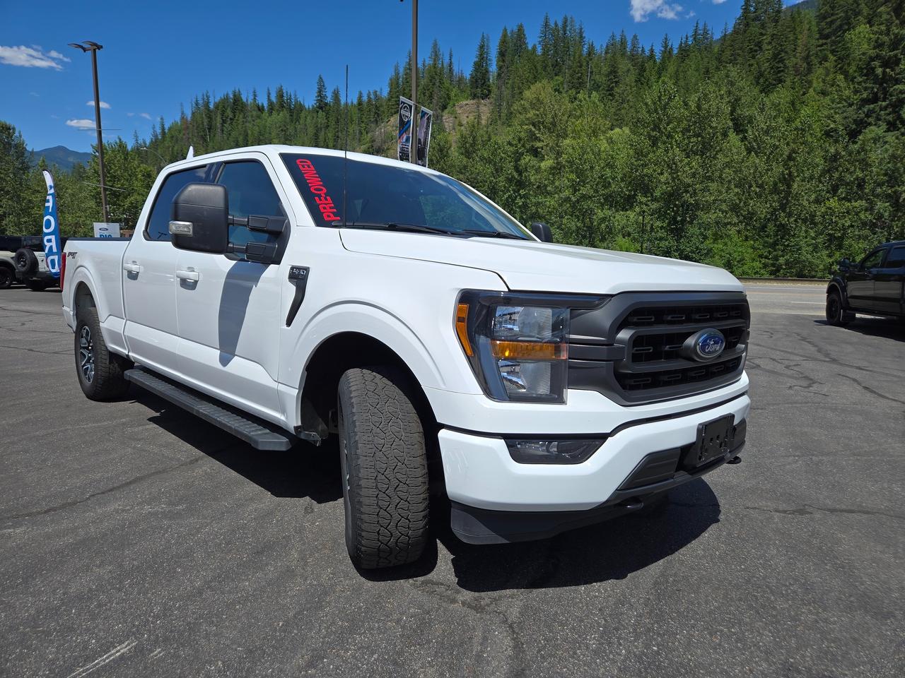 2023 Ford F-150 XLT Photo2