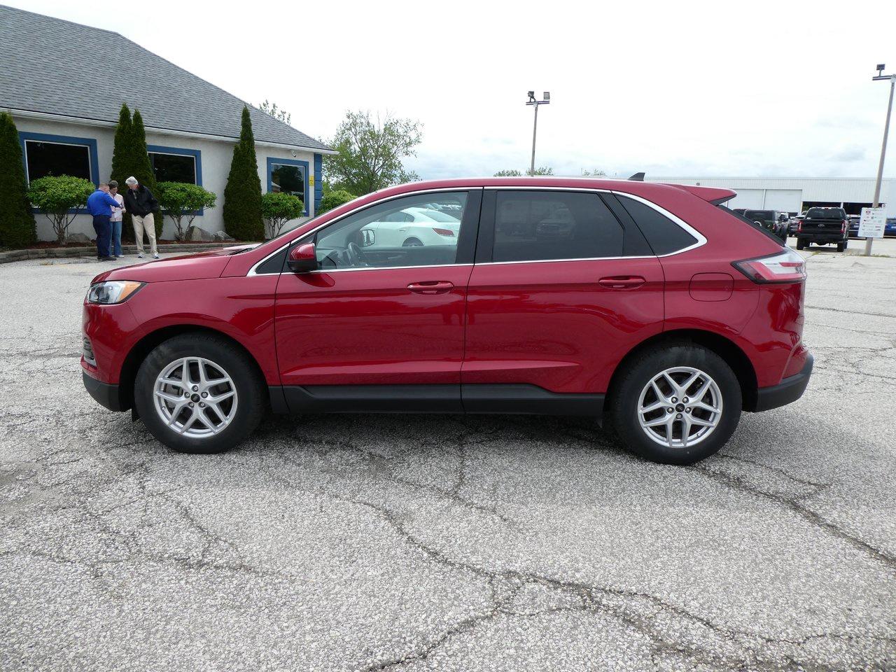2024 Ford Edge SEL | Heated Seats | Backup Cam | Nav | Photo