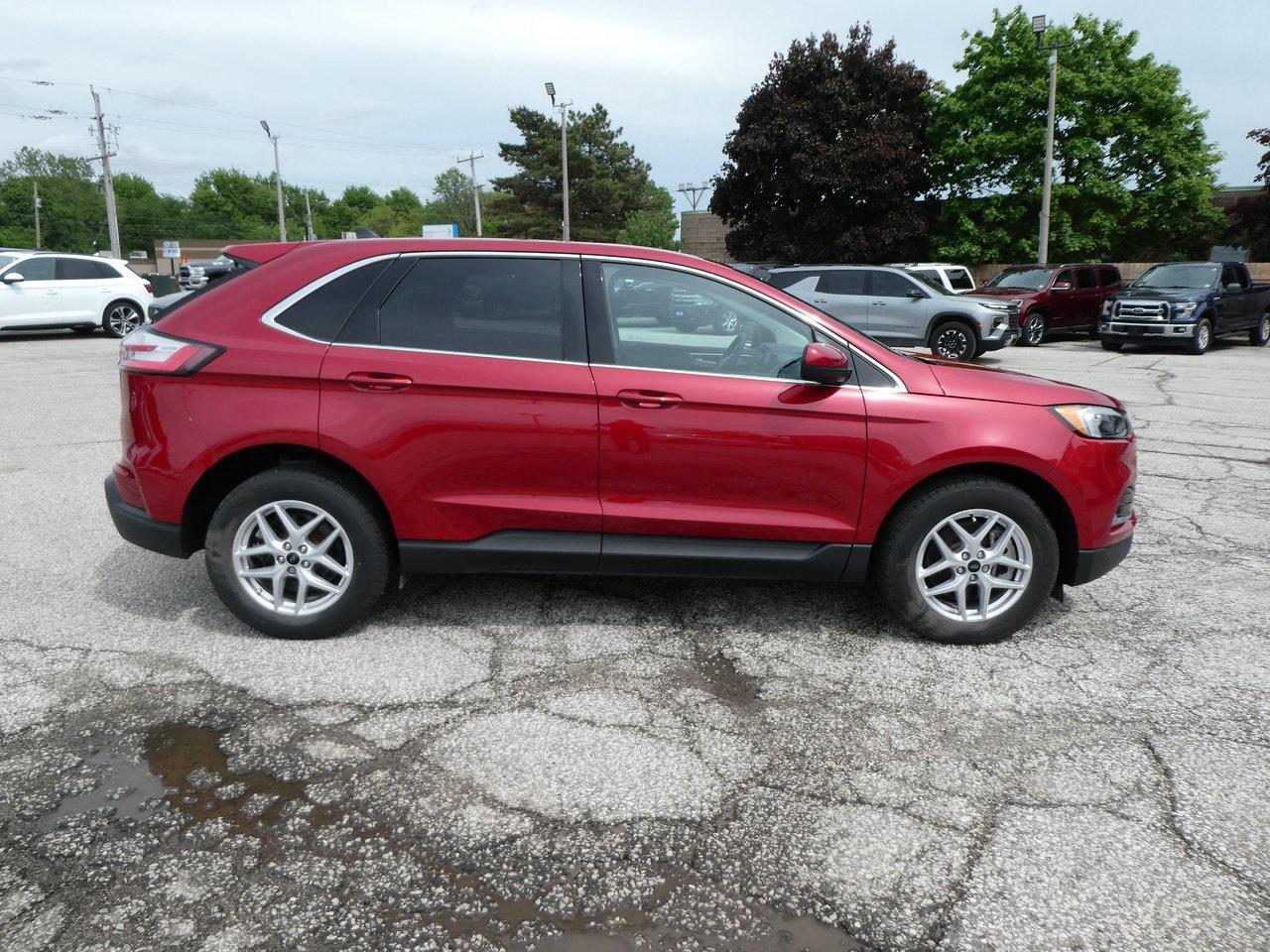 2024 Ford Edge SEL | Heated Seats | Backup Cam | Nav | Photo