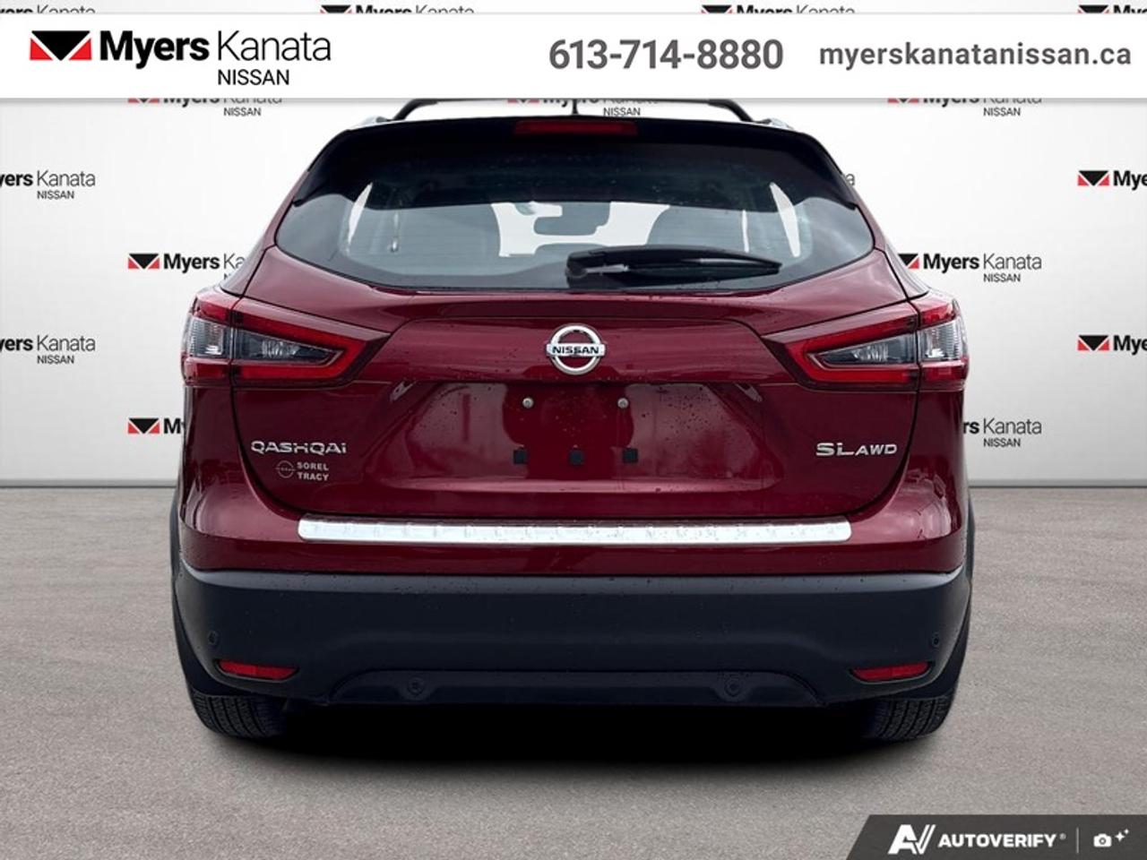 2023 Nissan Qashqai SL AWD  - Certified - Leather Seats - $201 B/W Photo3