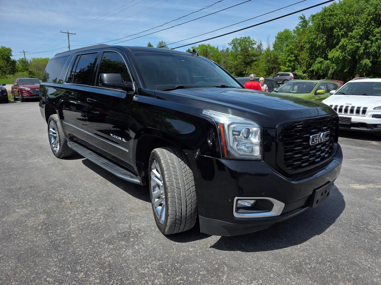 2017 GMC Yukon XL SLT Photo