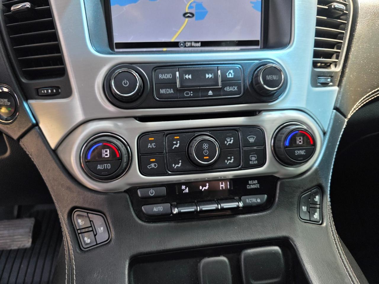 2017 GMC Yukon XL SLT Photo