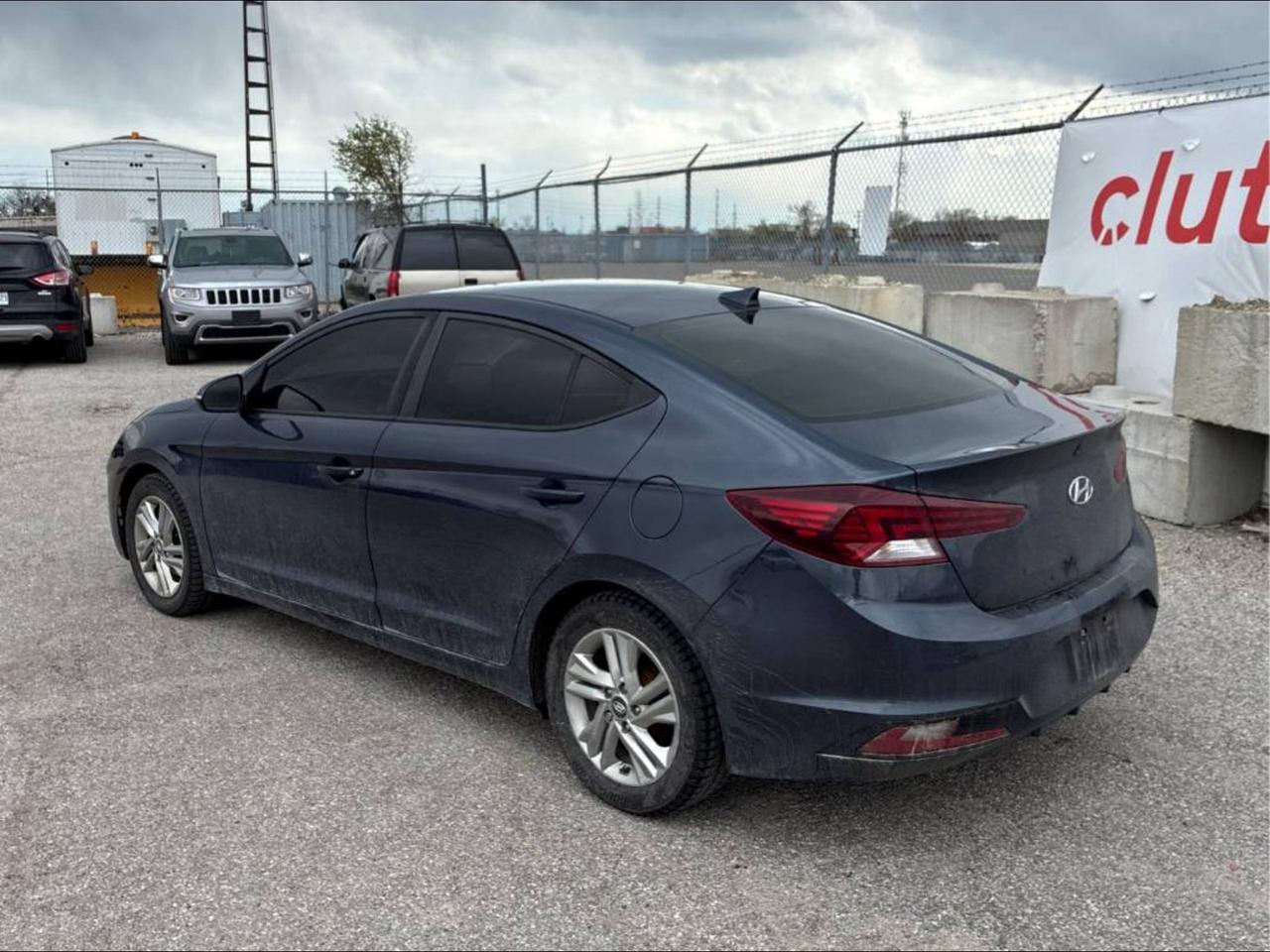 2020 Hyundai Elantra Limited Photo