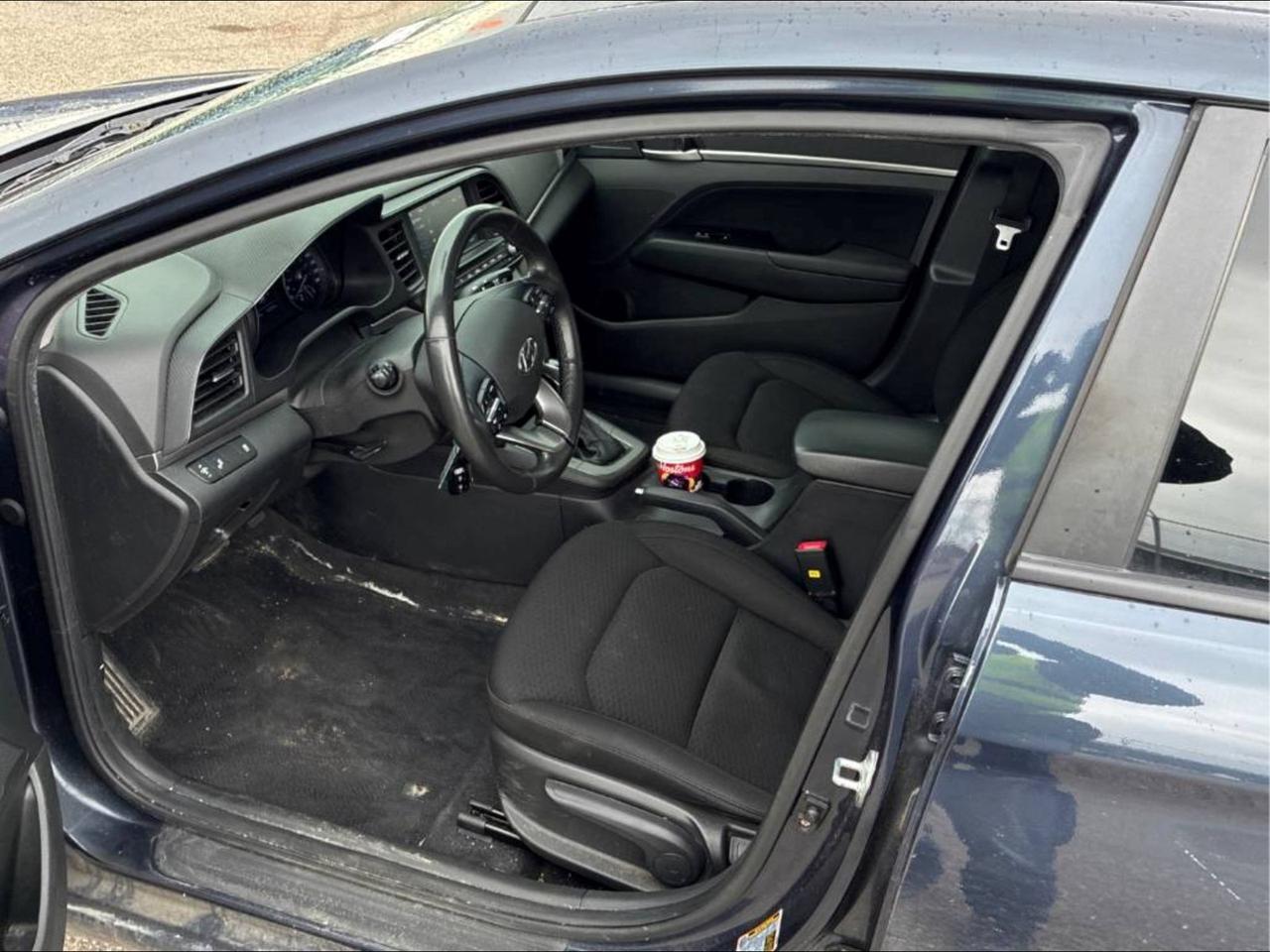 2020 Hyundai Elantra Limited Photo