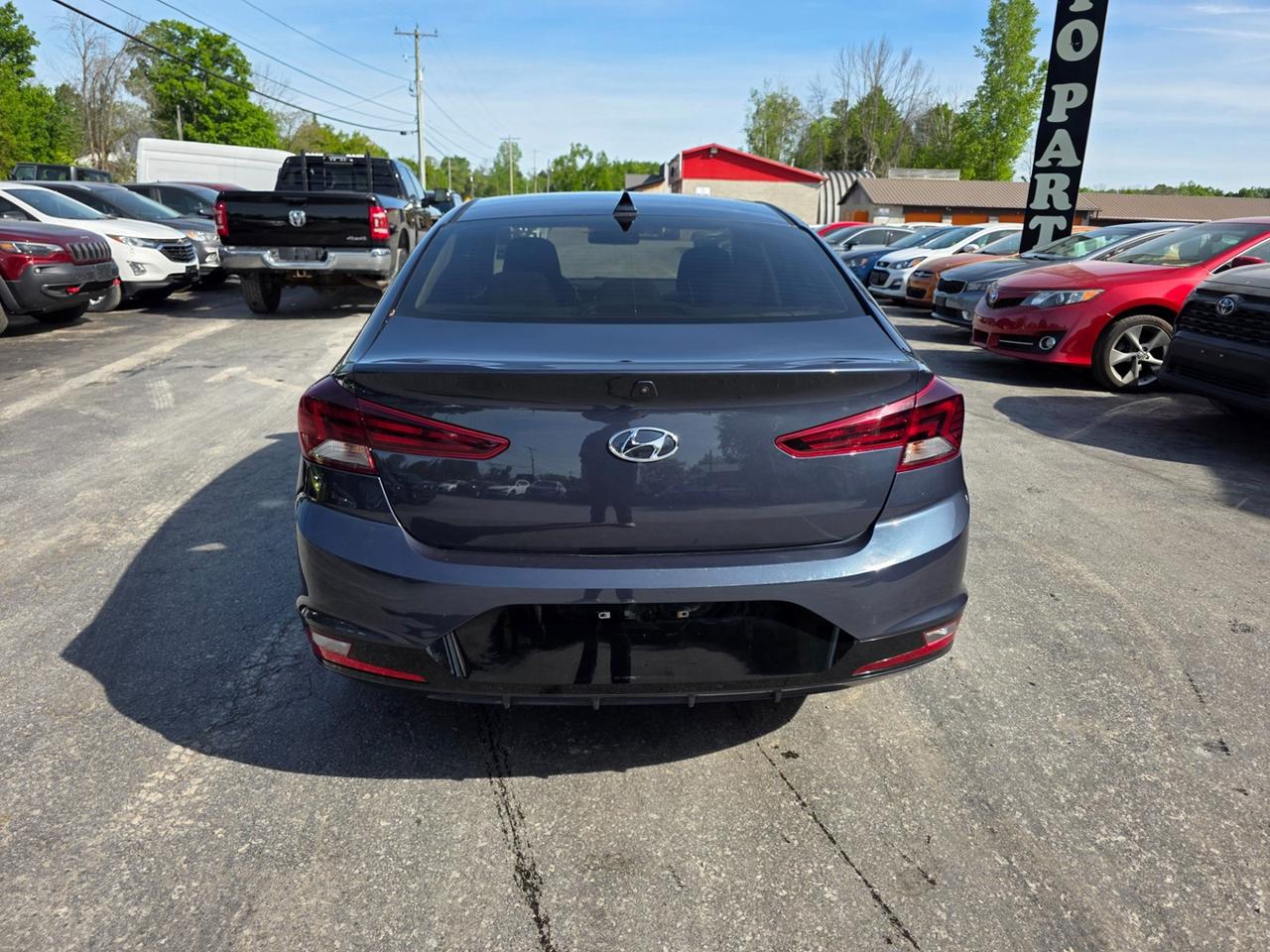 2020 Hyundai Elantra Limited Photo