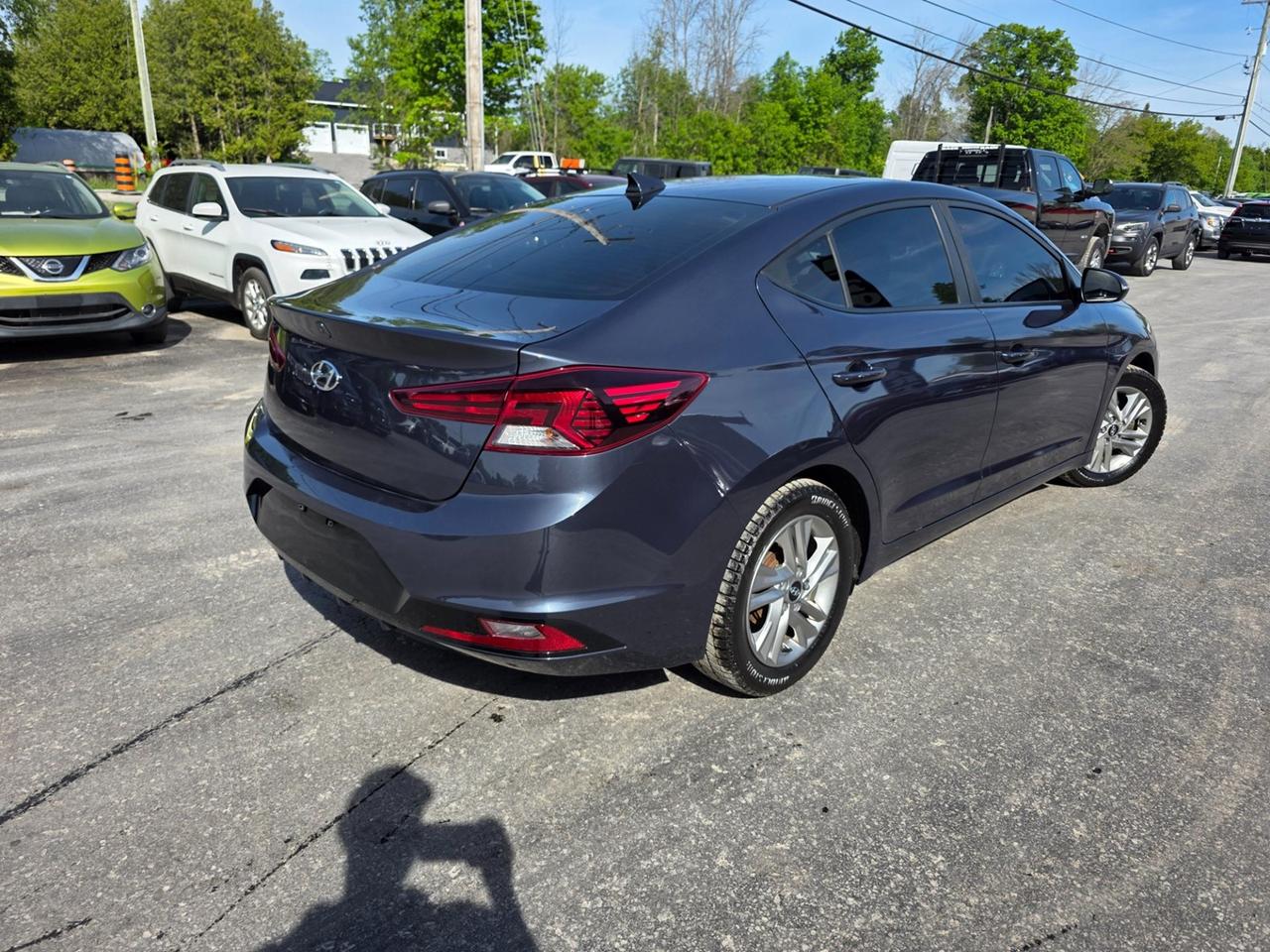 2020 Hyundai Elantra Limited Photo
