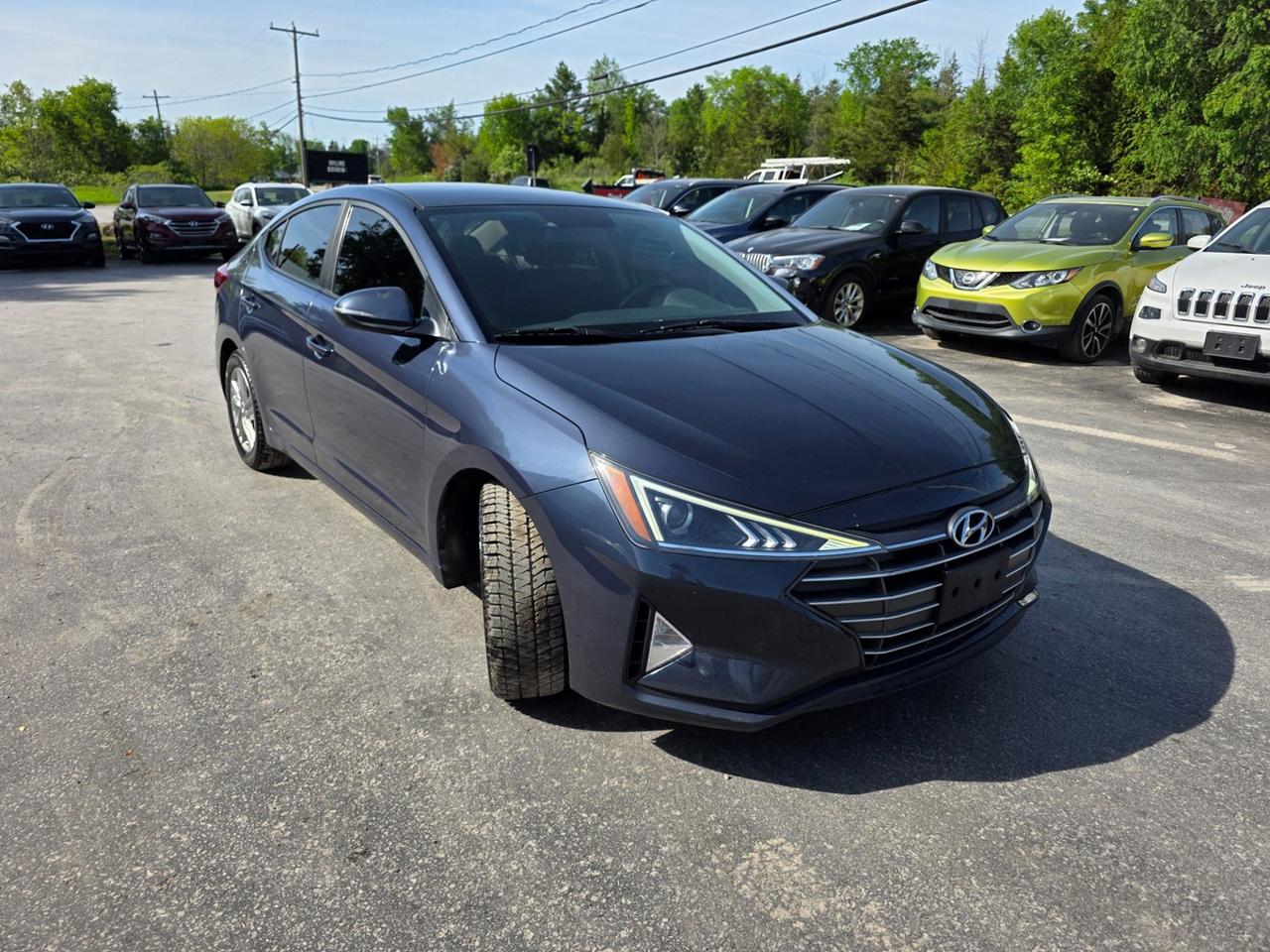 2020 Hyundai Elantra Limited Photo