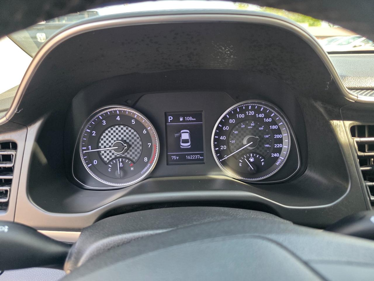 2020 Hyundai Elantra Limited Photo