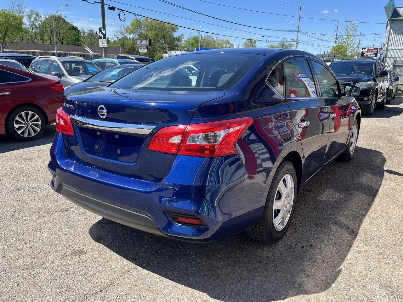 2019 Nissan Sentra S Photo3
