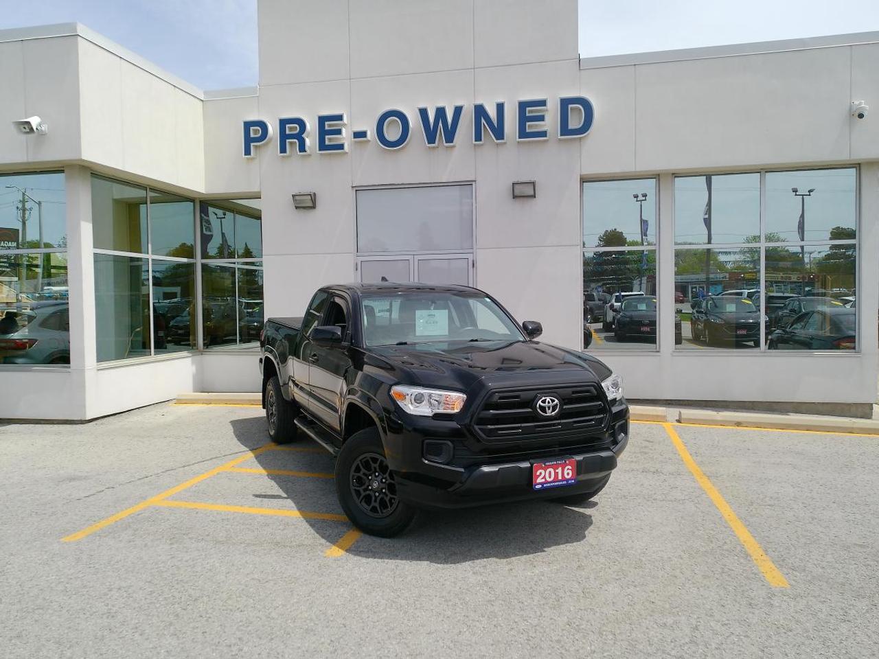 2016 Toyota Tacoma SR Photo