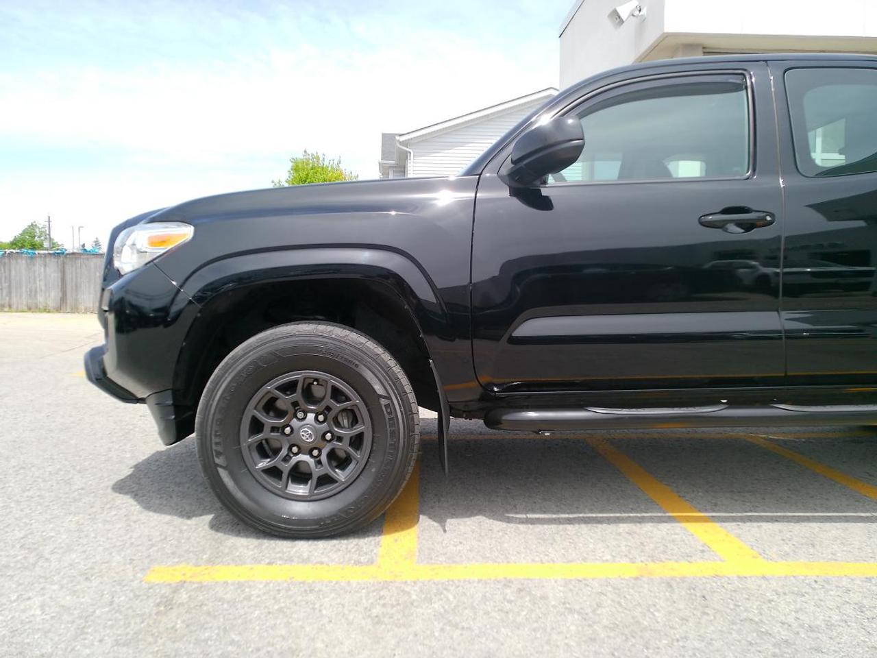 2016 Toyota Tacoma SR Photo