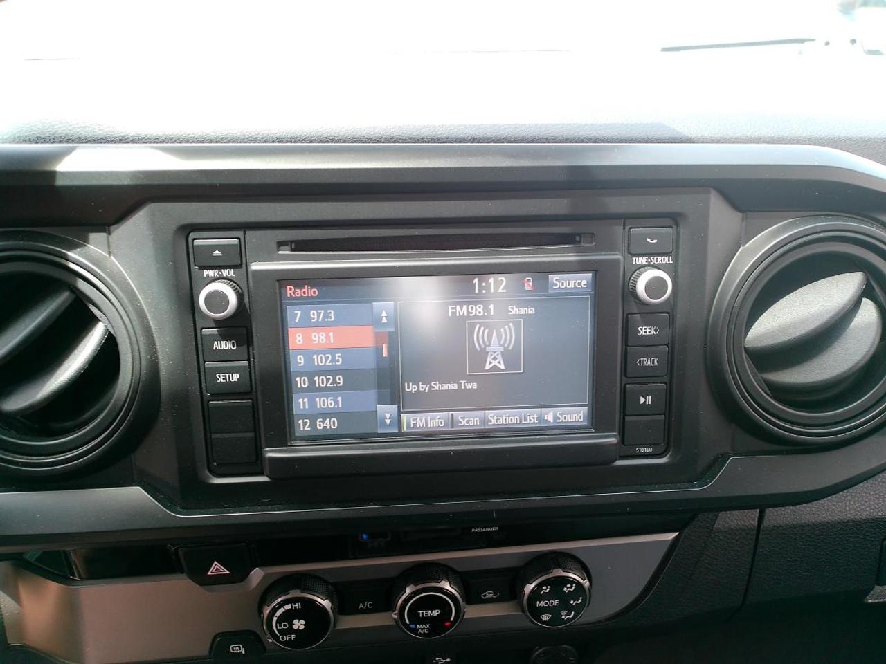 2016 Toyota Tacoma SR Photo