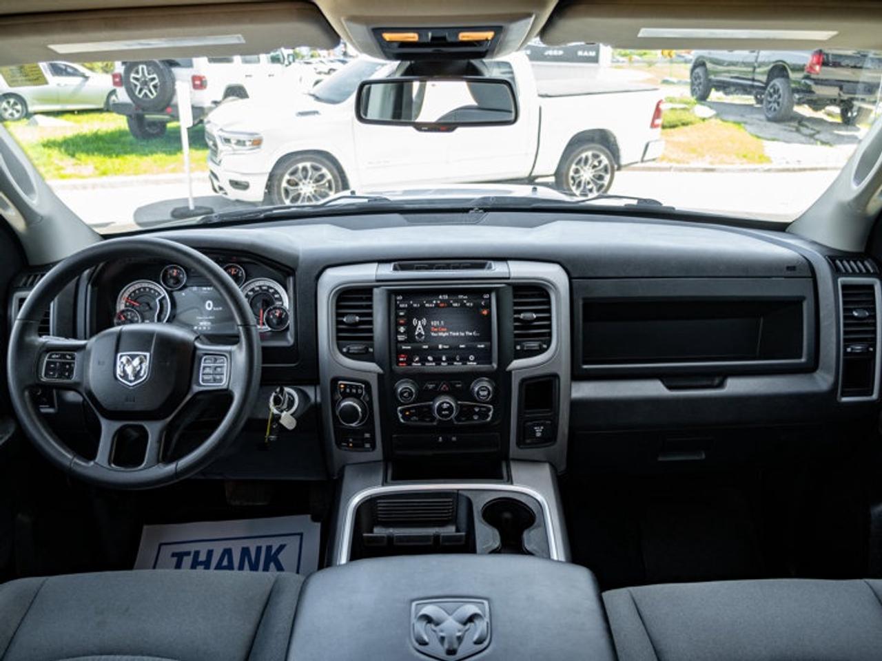 2021 RAM 1500 Classic EXPRESS Photo