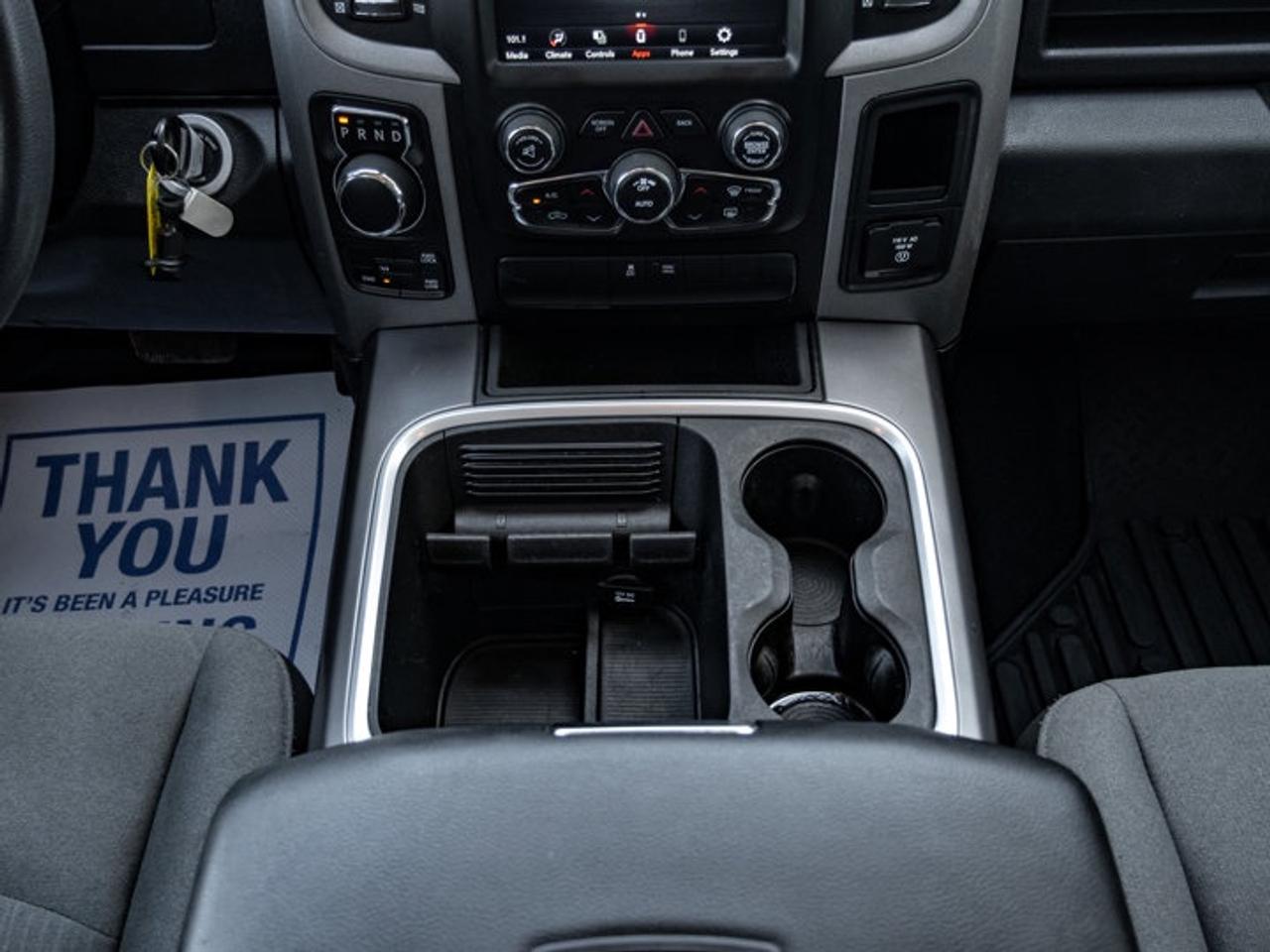 2021 RAM 1500 Classic EXPRESS Photo