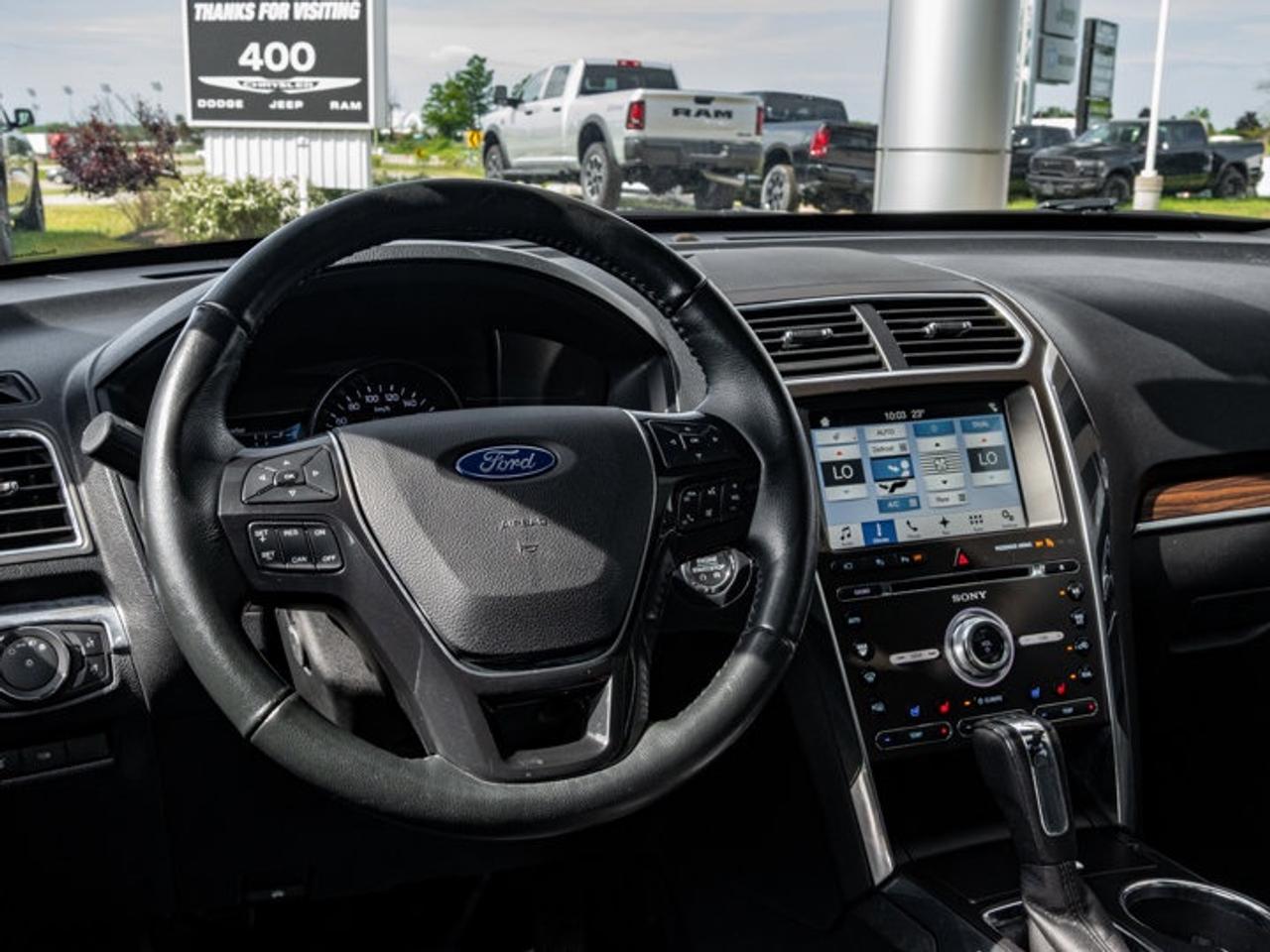 2017 Ford Explorer LIMITED Photo