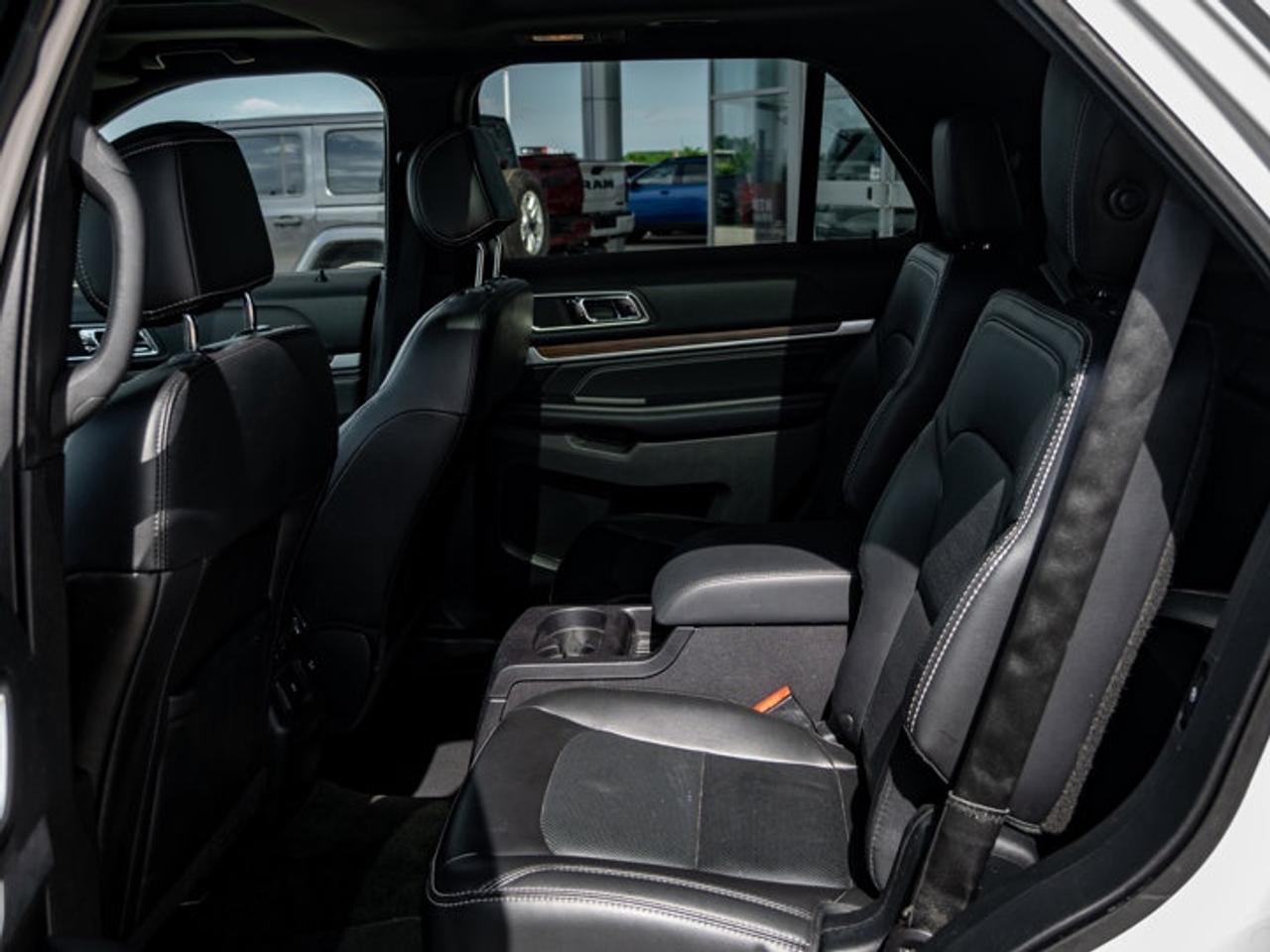 2017 Ford Explorer LIMITED Photo