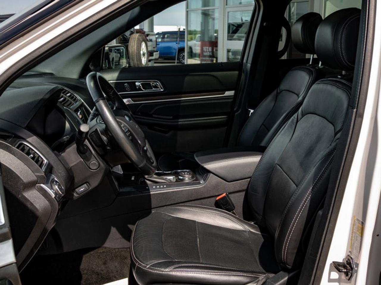 2017 Ford Explorer LIMITED Photo