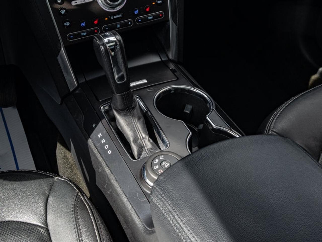 2017 Ford Explorer LIMITED Photo