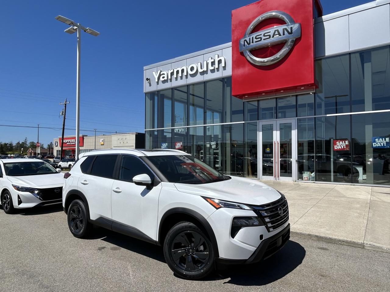 2026 Nissan Rogue SV MOONROOF Photo