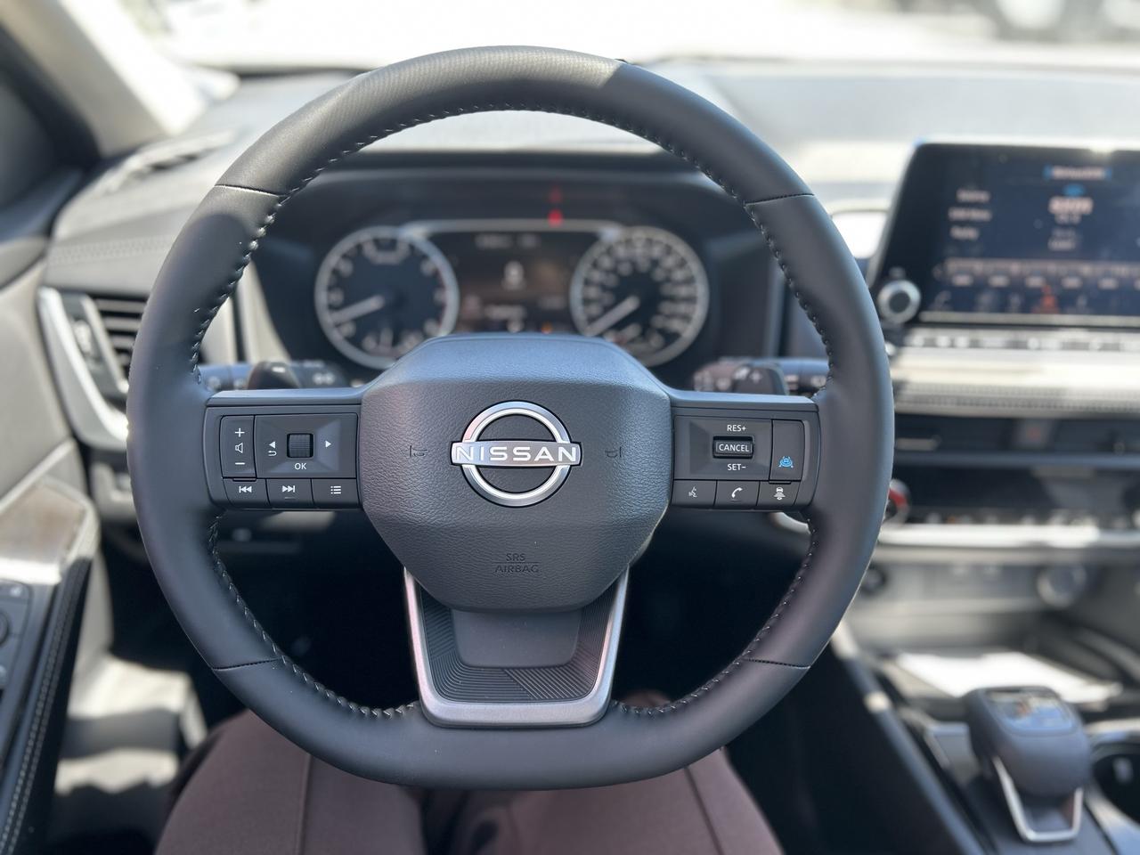 2026 Nissan Rogue SV MOONROOF Photo
