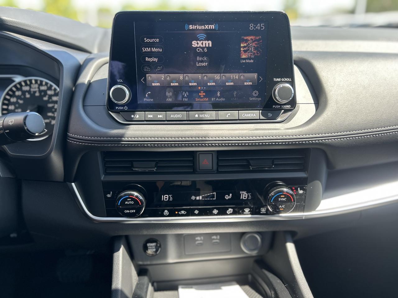 2026 Nissan Rogue SV MOONROOF Photo
