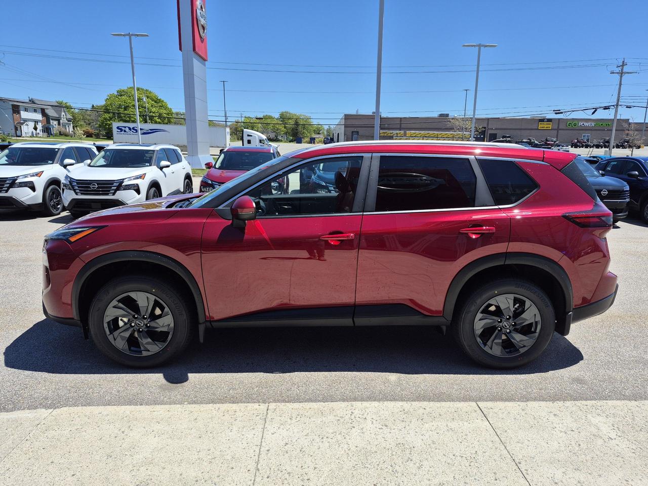 2026 Nissan Rogue SV MOONROOF Photo
