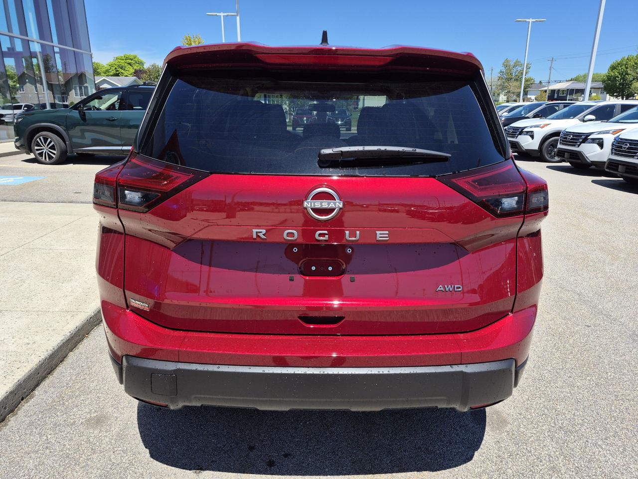 2026 Nissan Rogue SV MOONROOF Photo