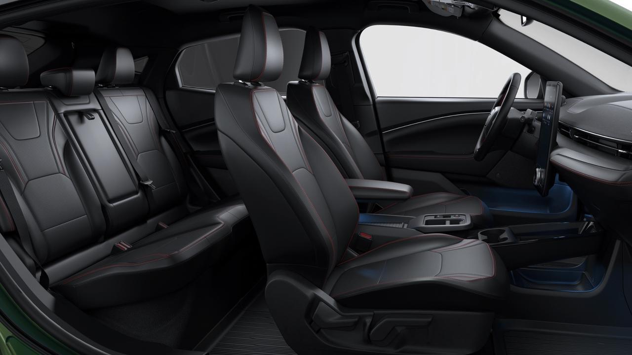 2026 Ford Mustang Mach-E Premium Photo5