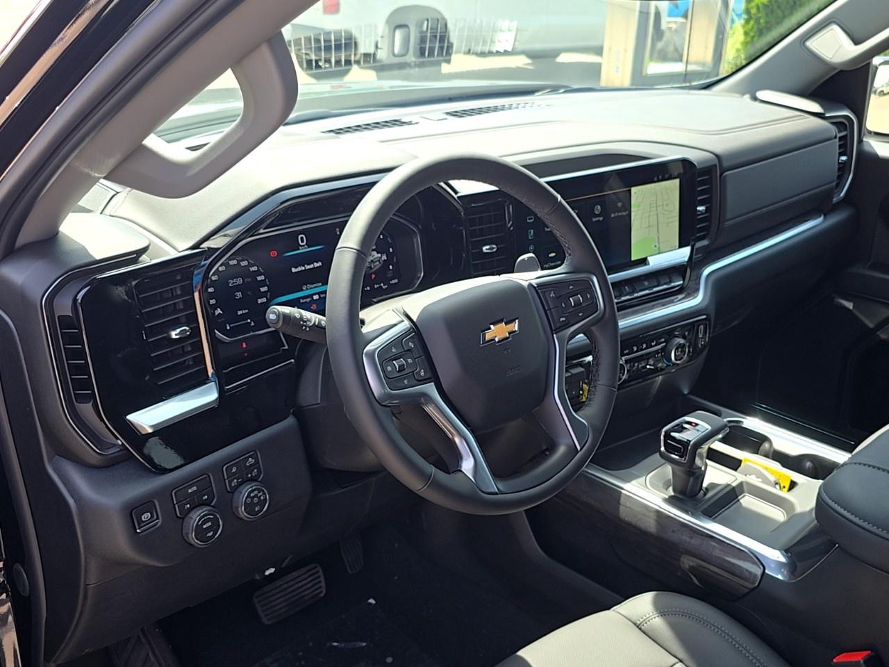 2026 Chevrolet Silverado 1500 Crew Cab Short Box 4-Wheel Drive LTZ Photo3