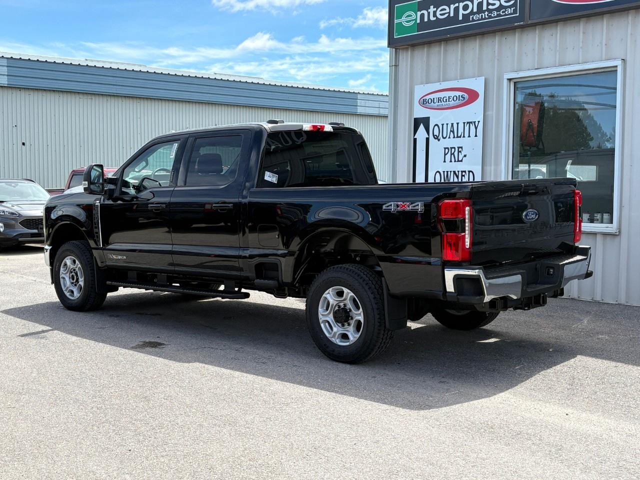 2026 Ford F-350 Super Duty SRW XLT 4WD CREW CAB 6.75' BOX Photo