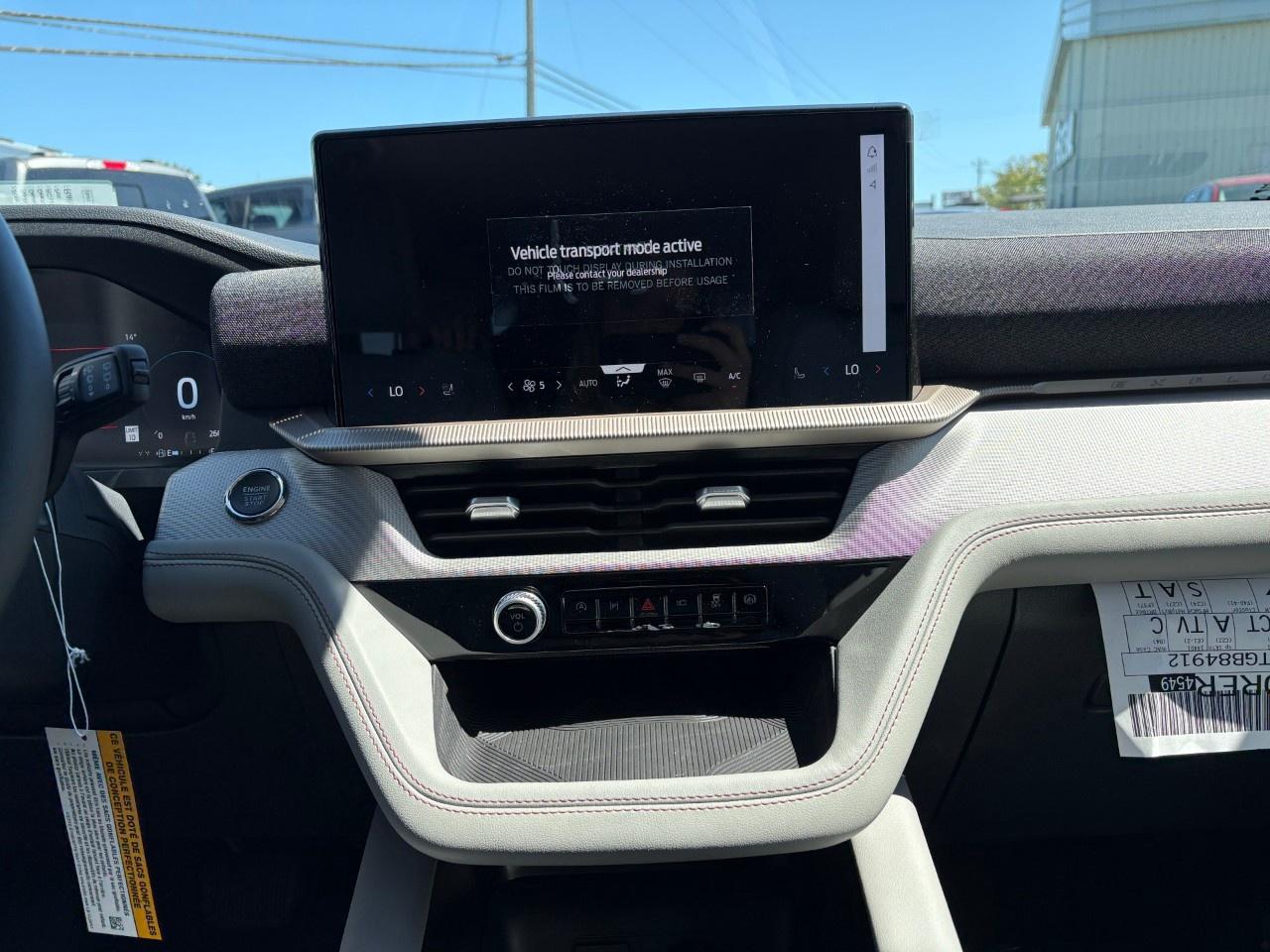 2026 Ford Explorer Active w/200A Pkg 4WD Photo