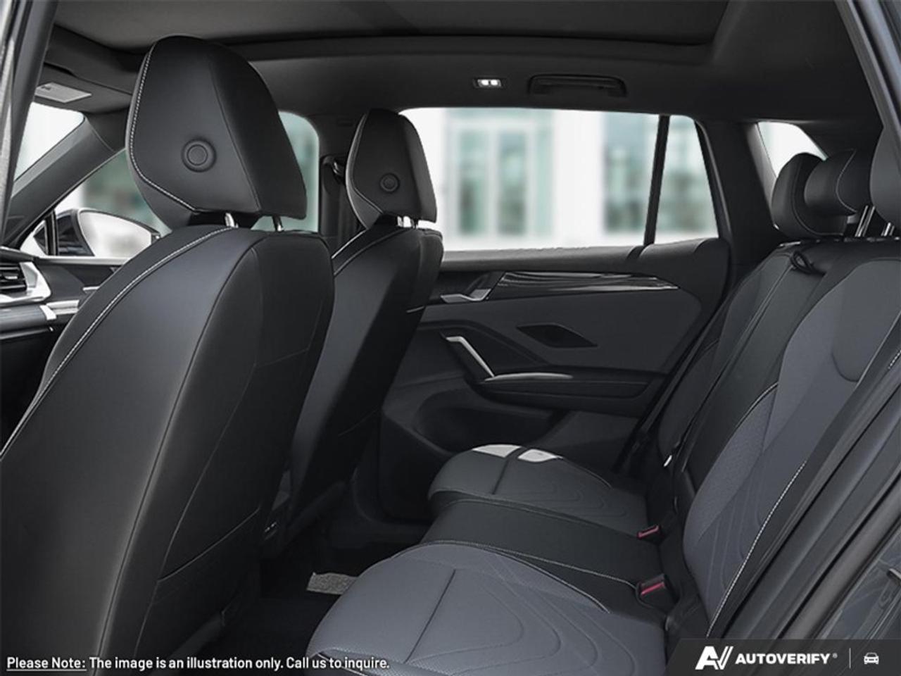 2026 Volkswagen Tiguan Comfortline R-Line Black Edition Photo