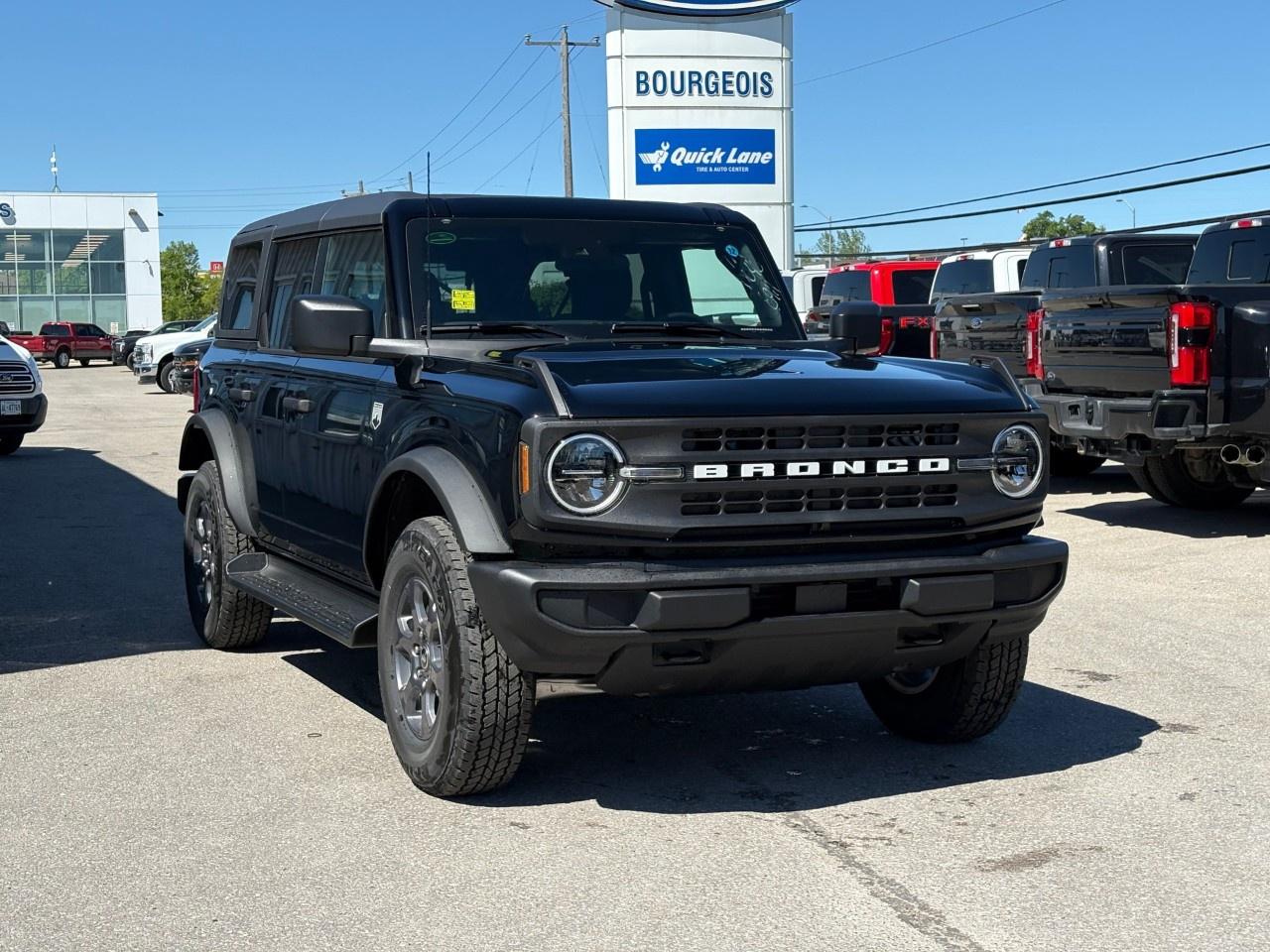 2026 Ford Bronco Big Bend 4 Door 4x4 Photo3
