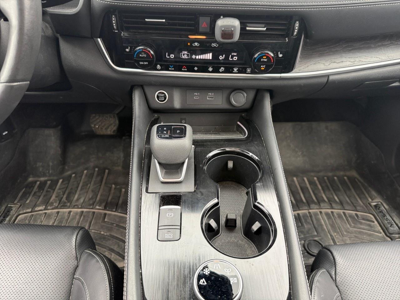 2023 Nissan Rogue AWD Platinum Photo