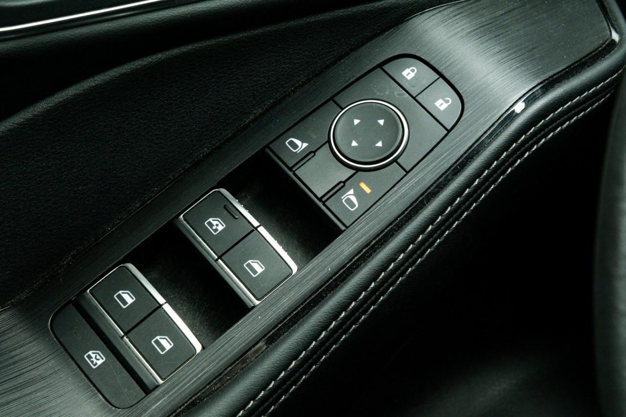 2023 Nissan Rogue AWD Platinum Photo