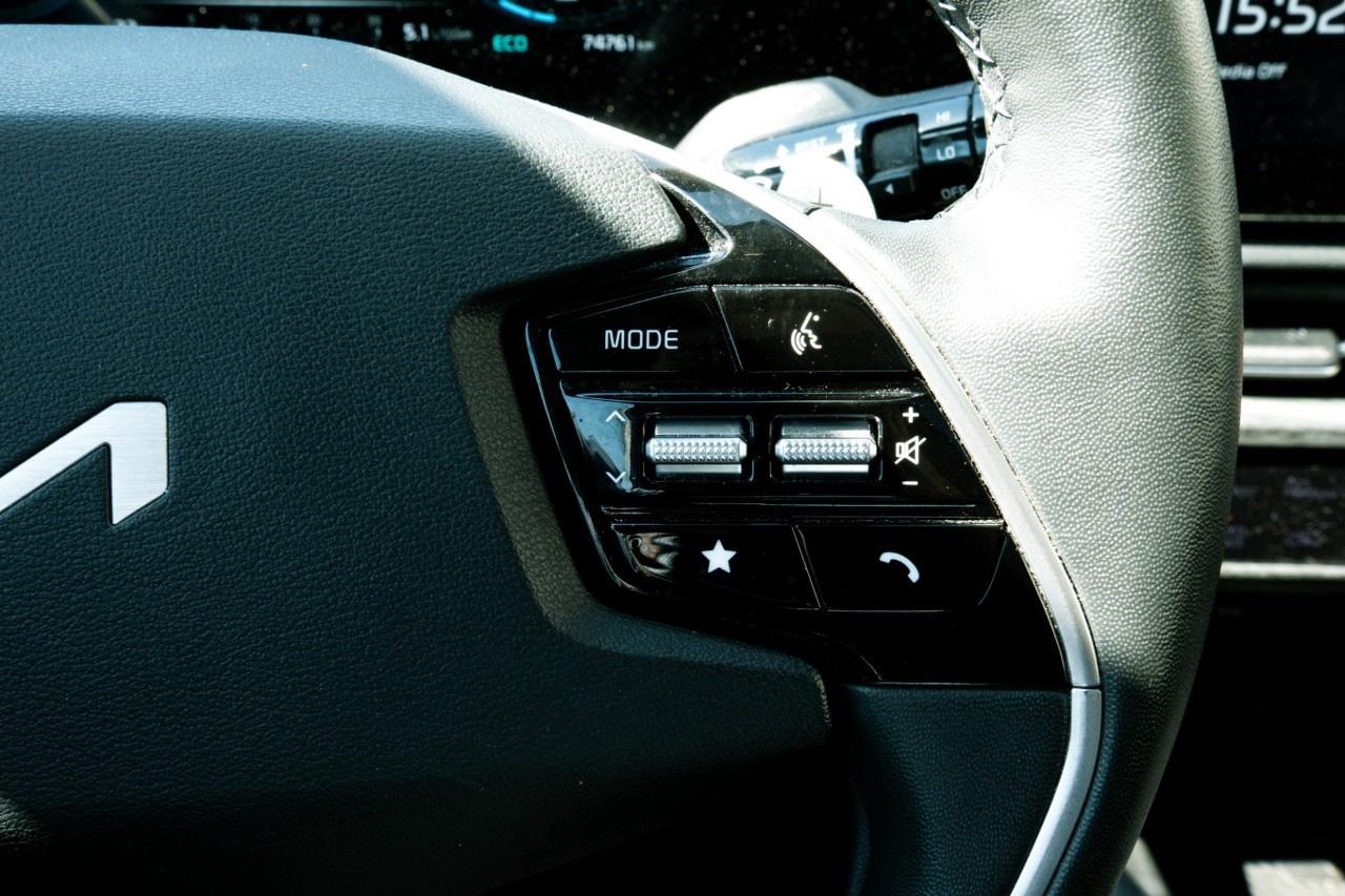 2023 Kia NIRO EX Premium FWD Photo