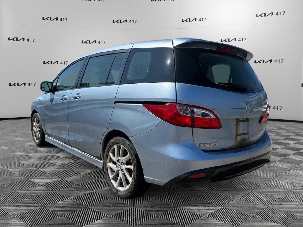 2012 Mazda MAZDA5 GT at Photo2