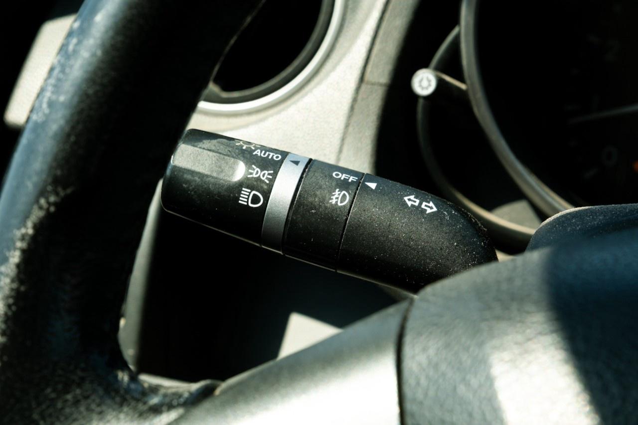 2012 Mazda MAZDA5 GT at Photo