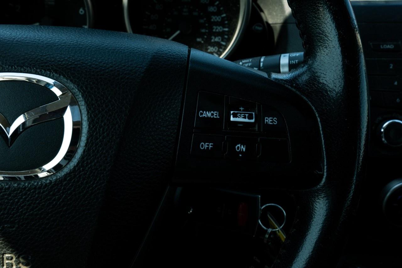 2012 Mazda MAZDA5 GT at Photo
